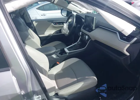 2020 Toyota Rav4 Xle Premium из США, поврежденный, VIN 2T3A1RFV5LW136939